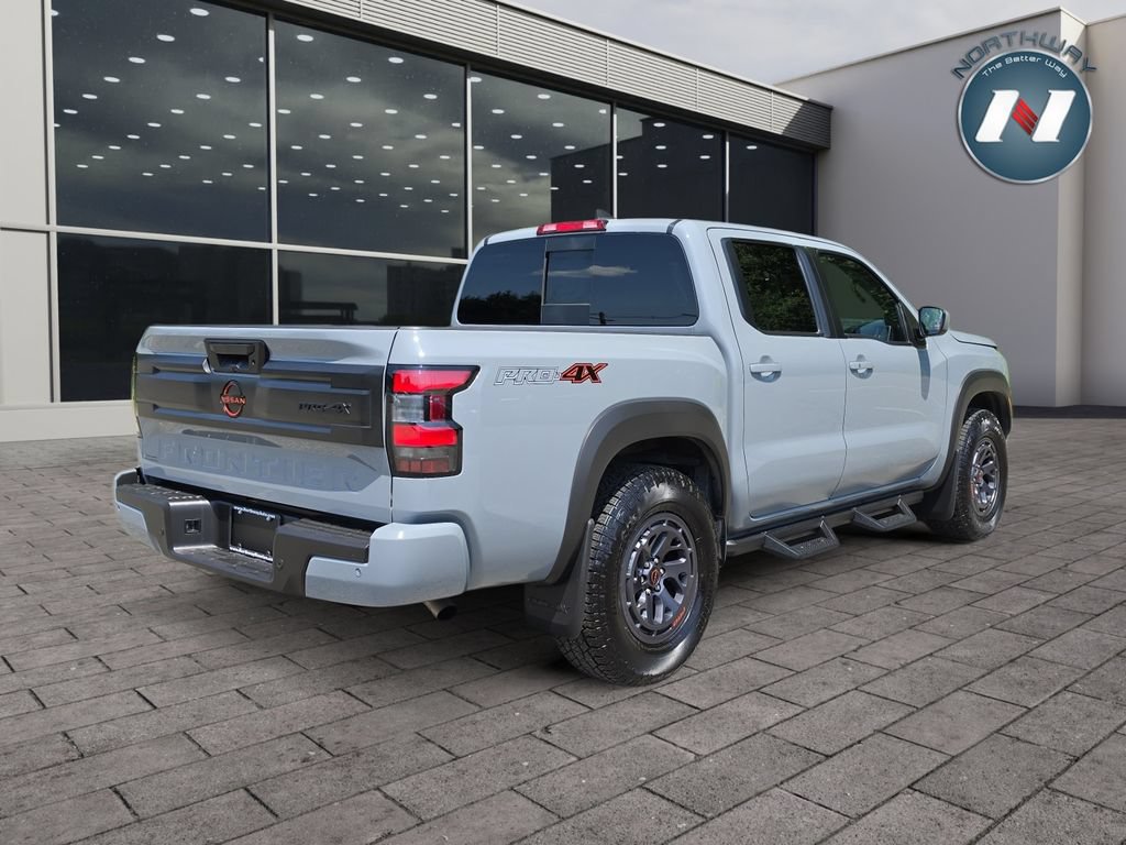 Used 2025 Nissan Frontier PRO-4X AWD/4WD image 5
