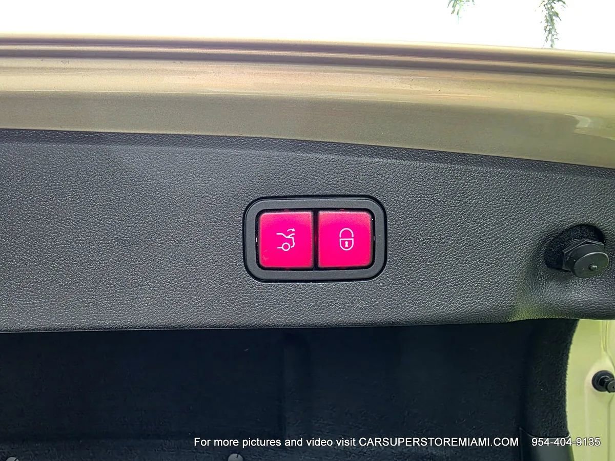 Used 2012 Mercedes-Benz E 350 BlueTEC Sedan image 80