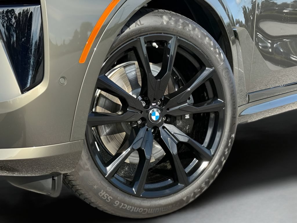 New 2027 BMW X7 xDrive40i w/ Executive Package AWD/4WD image 9