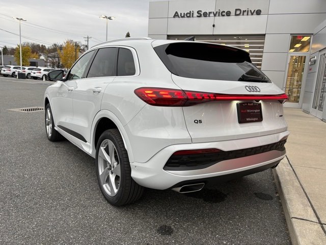 New 2025 Audi Q5 Premium Plus image 3