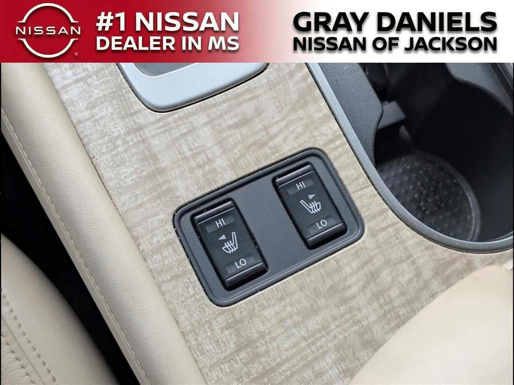 Used 2024 Nissan Murano SL image 17