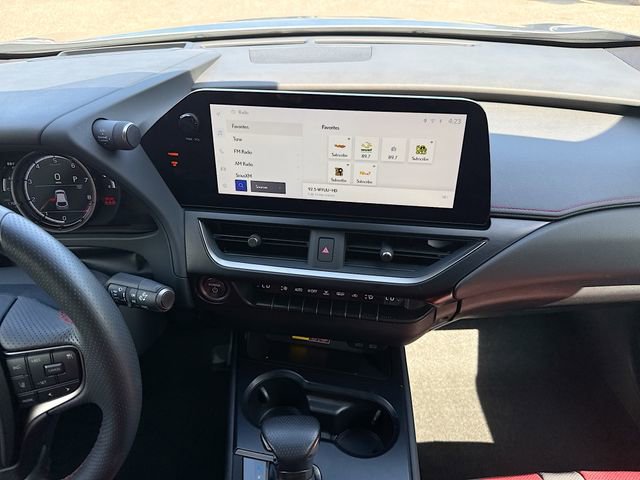 Used 2023 Lexus UX 250h F Sport AWD/4WD image 19