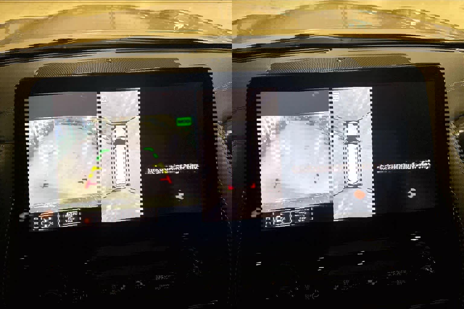 Used 2022 INFINITI QX80 Luxe w/ Cargo Package image 27