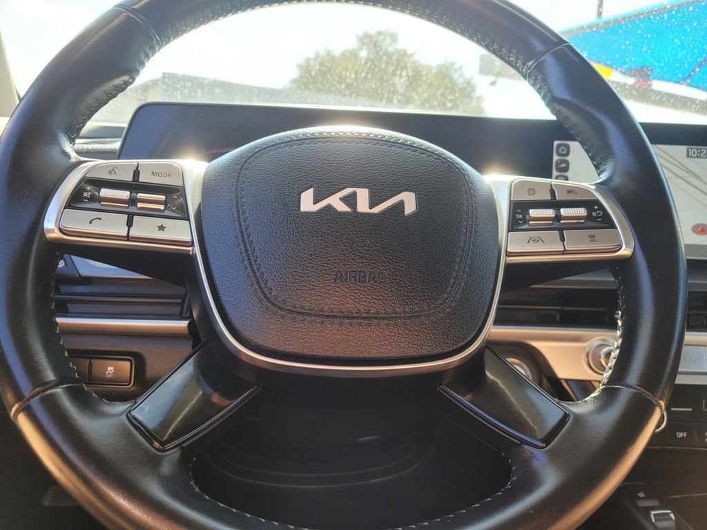 Used 2025 Kia Telluride S AWD/4WD image 28