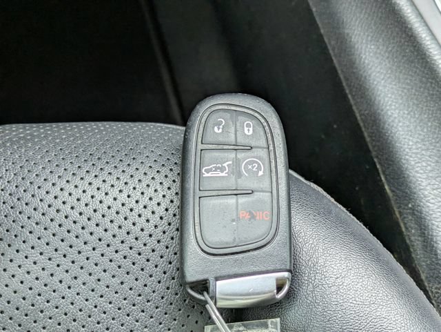 Certified 2023 Jeep Cherokee Altitude Lux AWD/4WD image 28