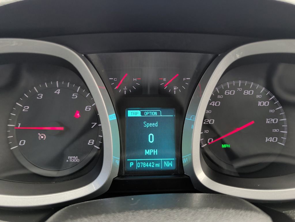 Used 2017 Chevrolet Equinox LT w/ Convenience Package image 12