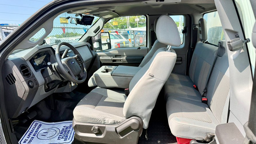 Used 2016 Ford F550 2WD SuperCab Super Duty image 18