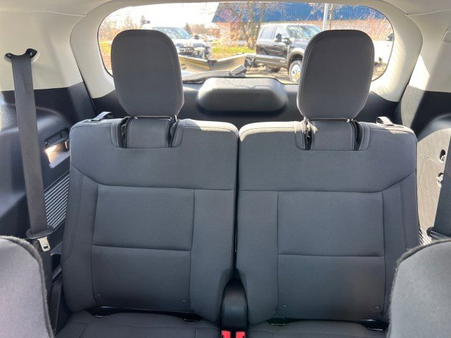 Certified 2025 Ford Explorer Active image 20