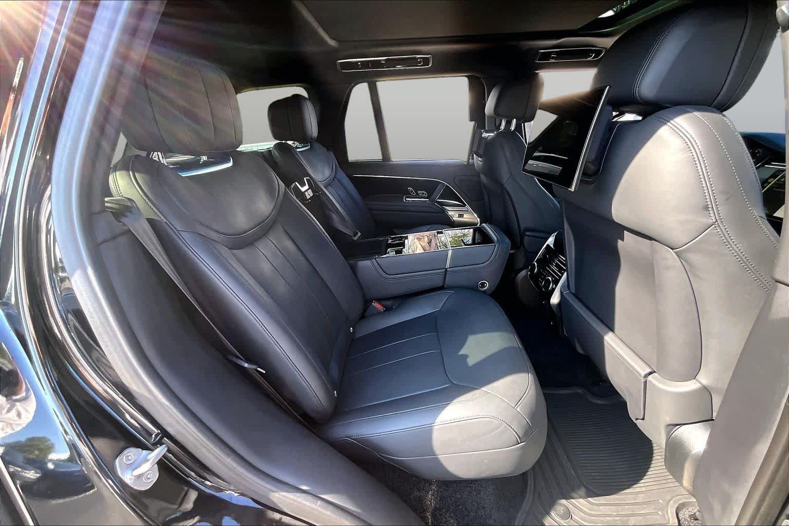 Used 2023 Land Rover Range Rover Autobiography AWD/4WD image 56