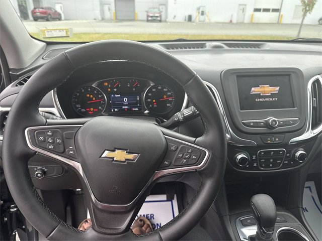 Used 2023 Chevrolet Equinox LT image 11