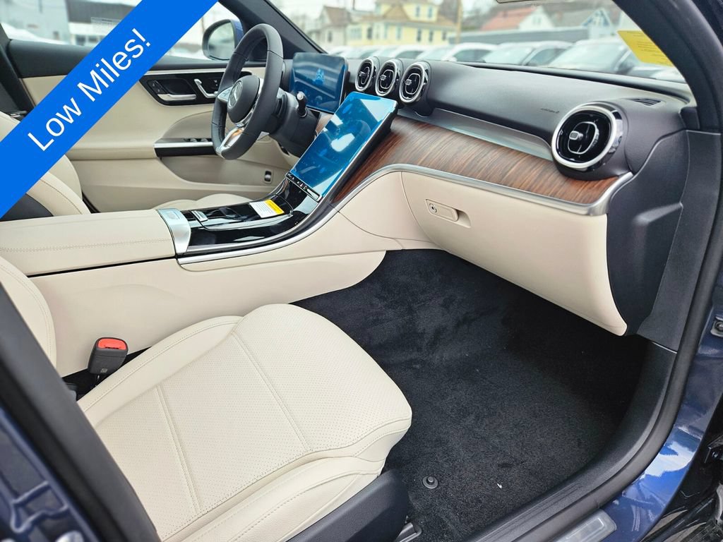 Certified 2026 Mercedes-Benz C 300 4MATIC Sedan image 9