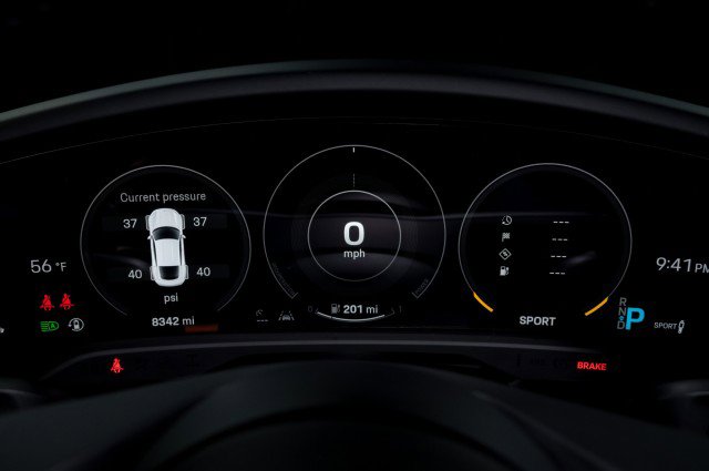 Used 2023 Porsche Taycan image 19