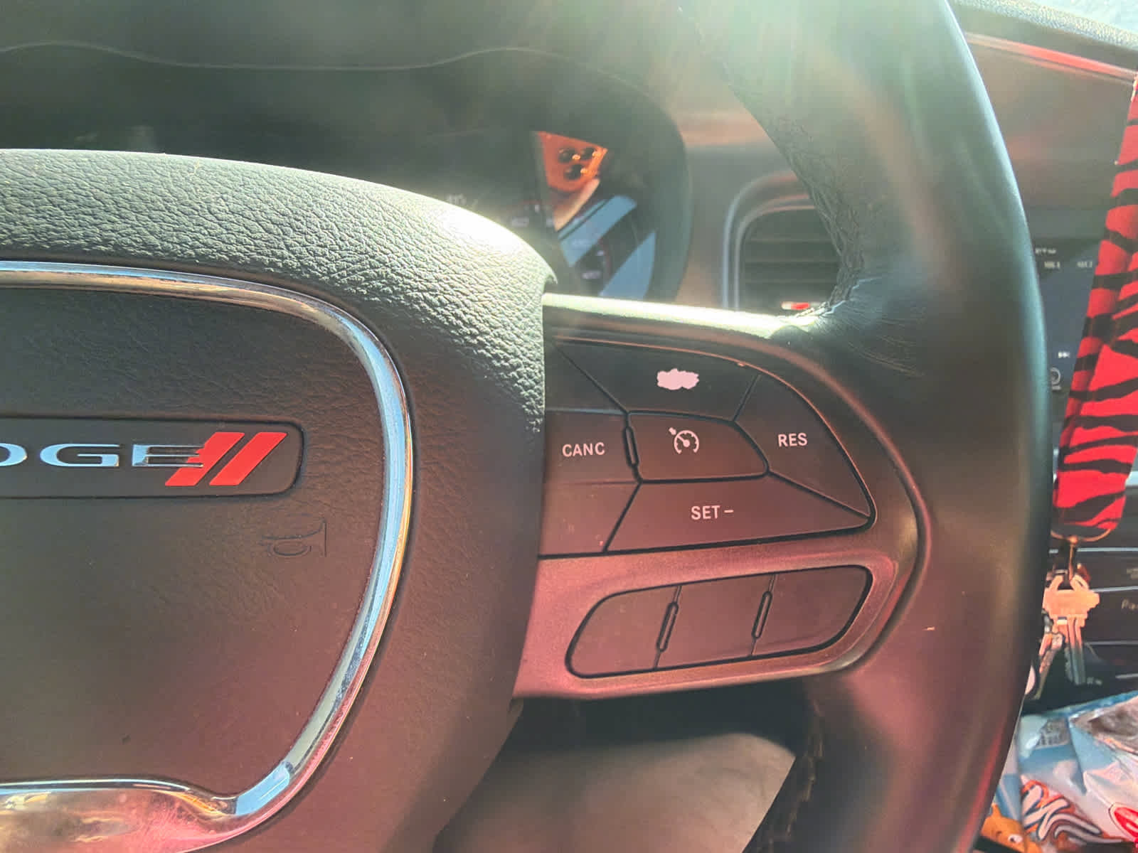 Used 2020 Dodge Charger SXT w/ Blacktop Package RWD image 26