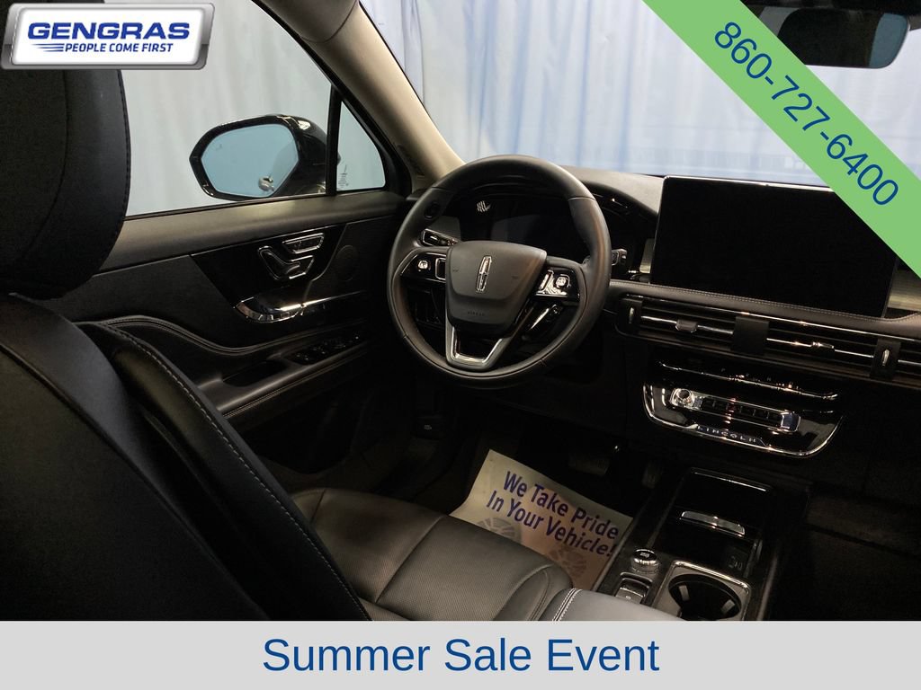 Used 2025 Lincoln Corsair AWD w/ Equipment Group 101A image 40