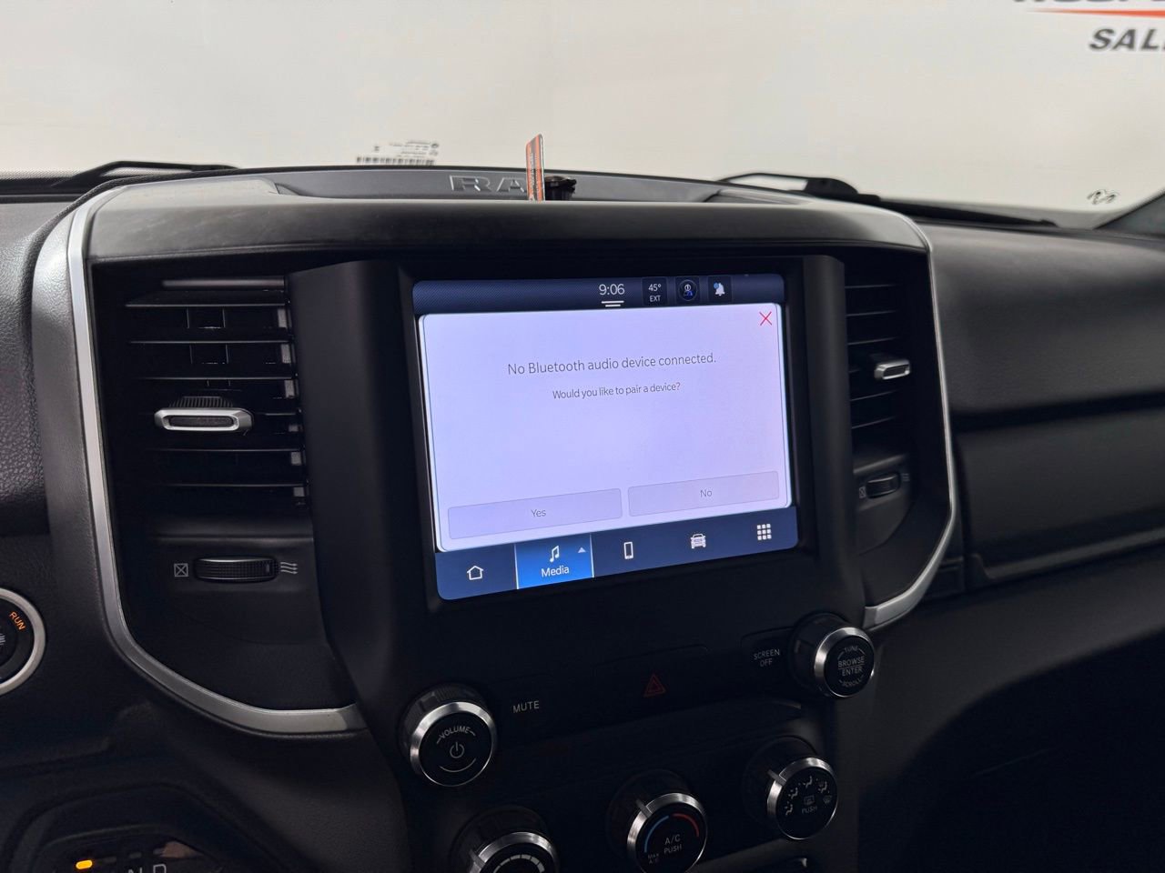 Used 2024 RAM 2500 Big Horn w/ Bed Utility Group image 14