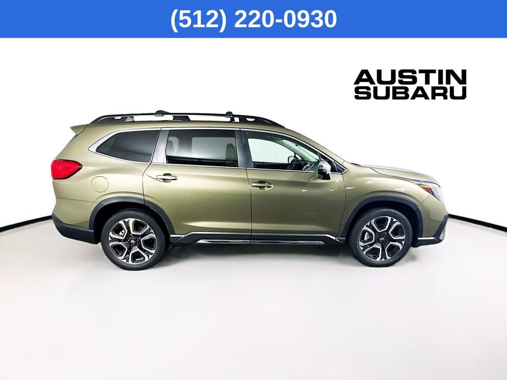 Used 2023 Subaru Ascent Limited w/ Technology Package AWD/4WD image 9
