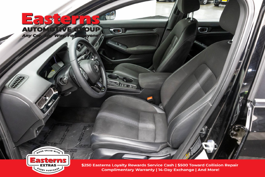 Used 2023 Honda Civic Sport image 15