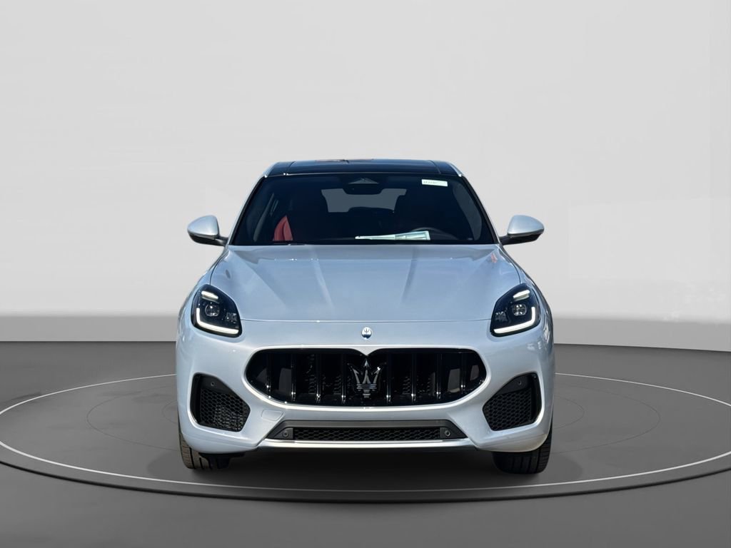 New 2026 Maserati Grecale Modena video 2