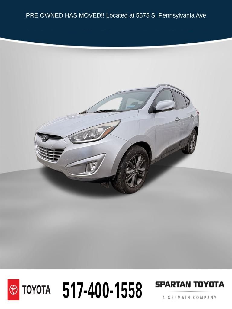 Used 2015 Hyundai Tucson SE image 1