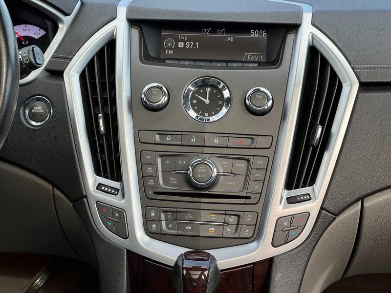 Used 2010 Cadillac SRX Luxury image 13
