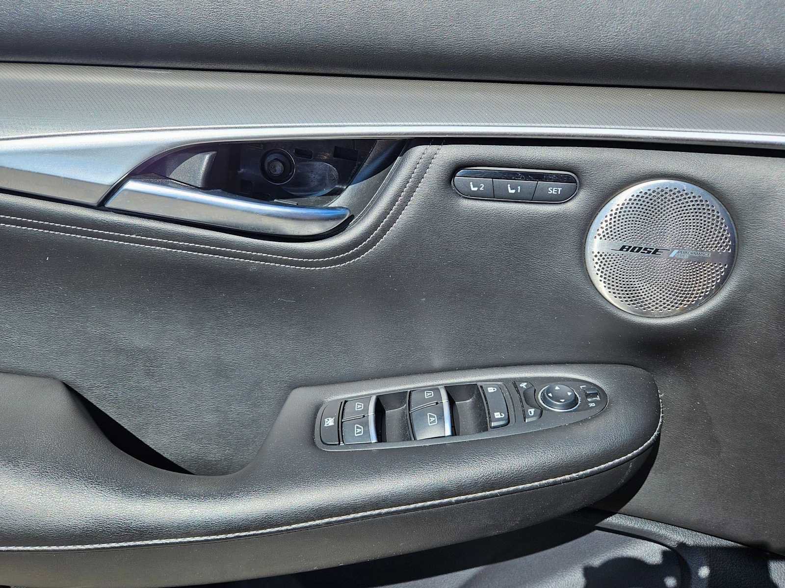 Used 2023 INFINITI QX55 Essential image 23