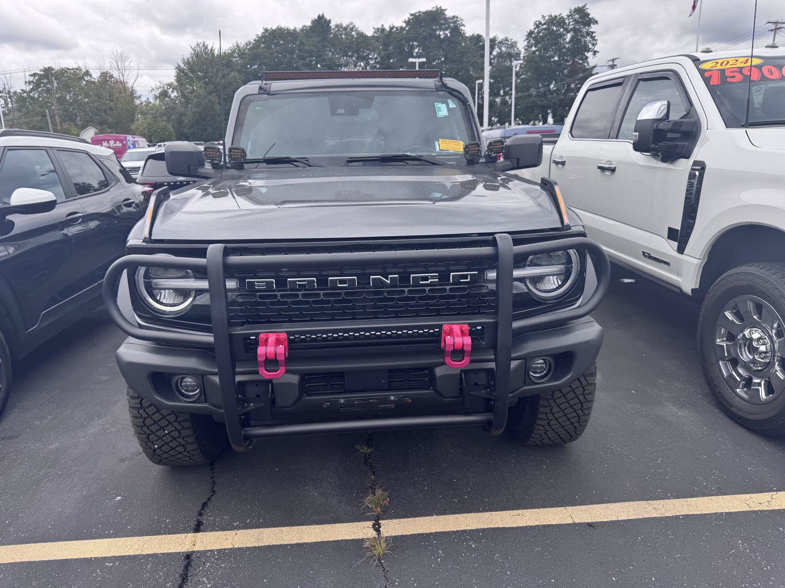Used 2023 Ford Bronco Wildtrak AWD/4WD image 2