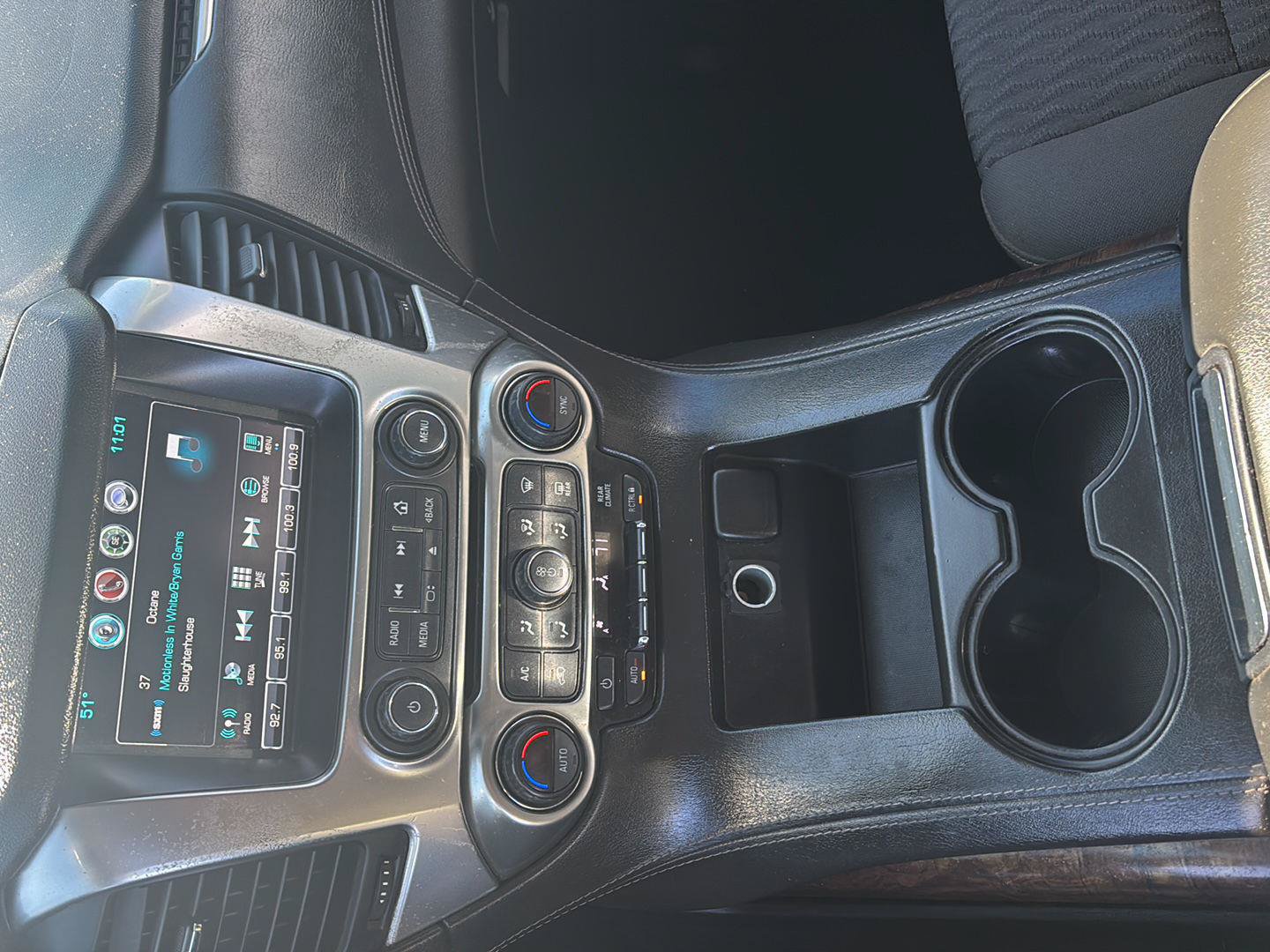 Used 2020 Chevrolet Tahoe LS AWD/4WD image 18