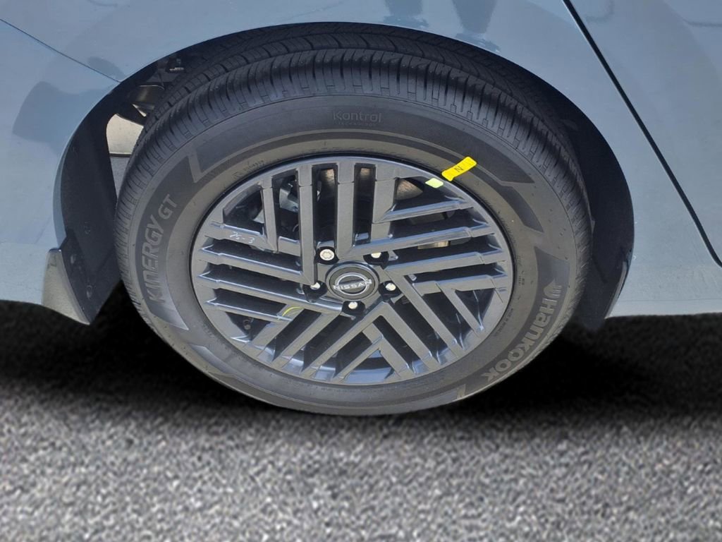 New 2026 Nissan Sentra SV w/ Floor Mat Package FWD image 8