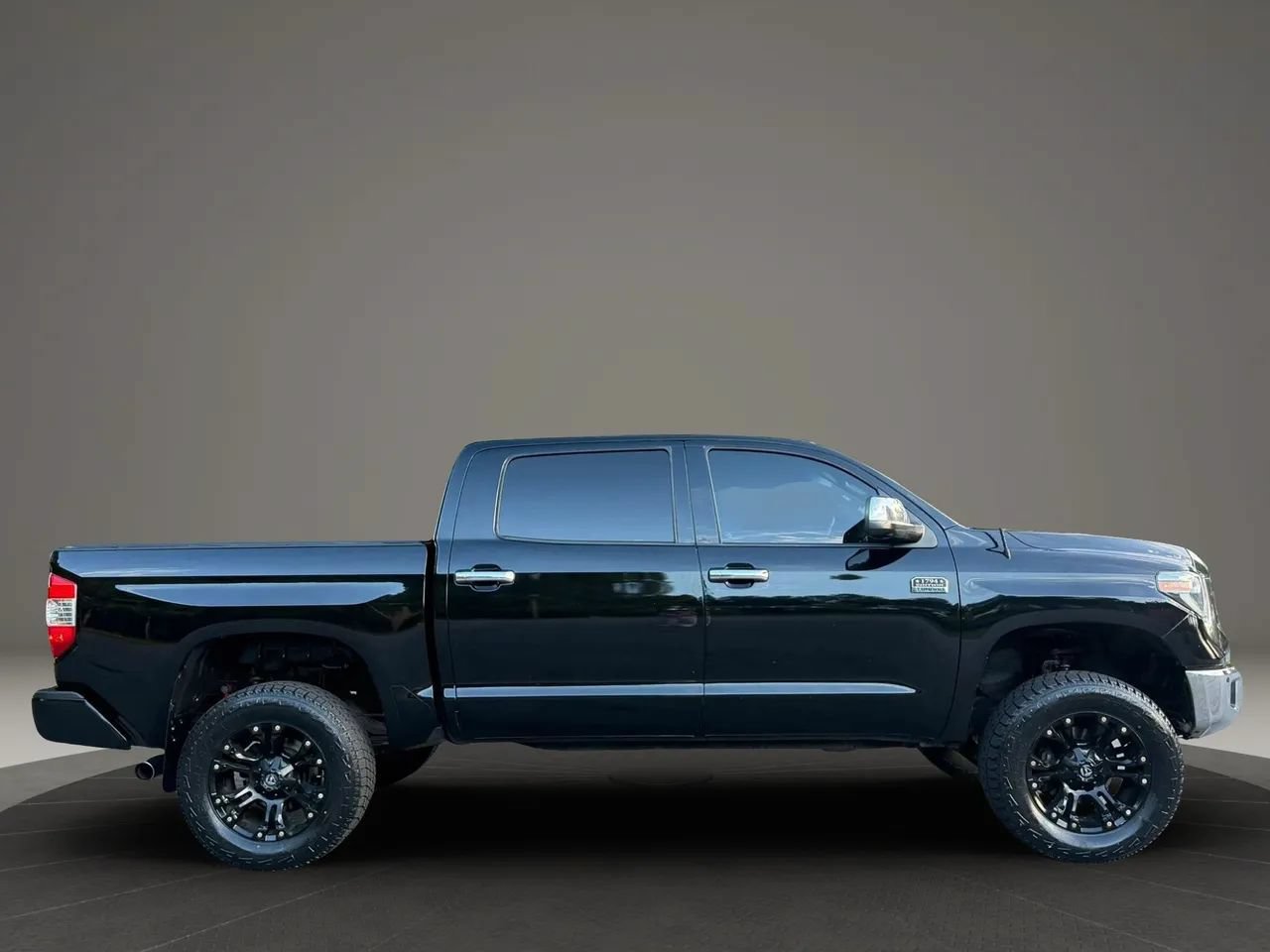 Used 2016 Toyota Tundra 1794 Edition AWD/4WD image 9