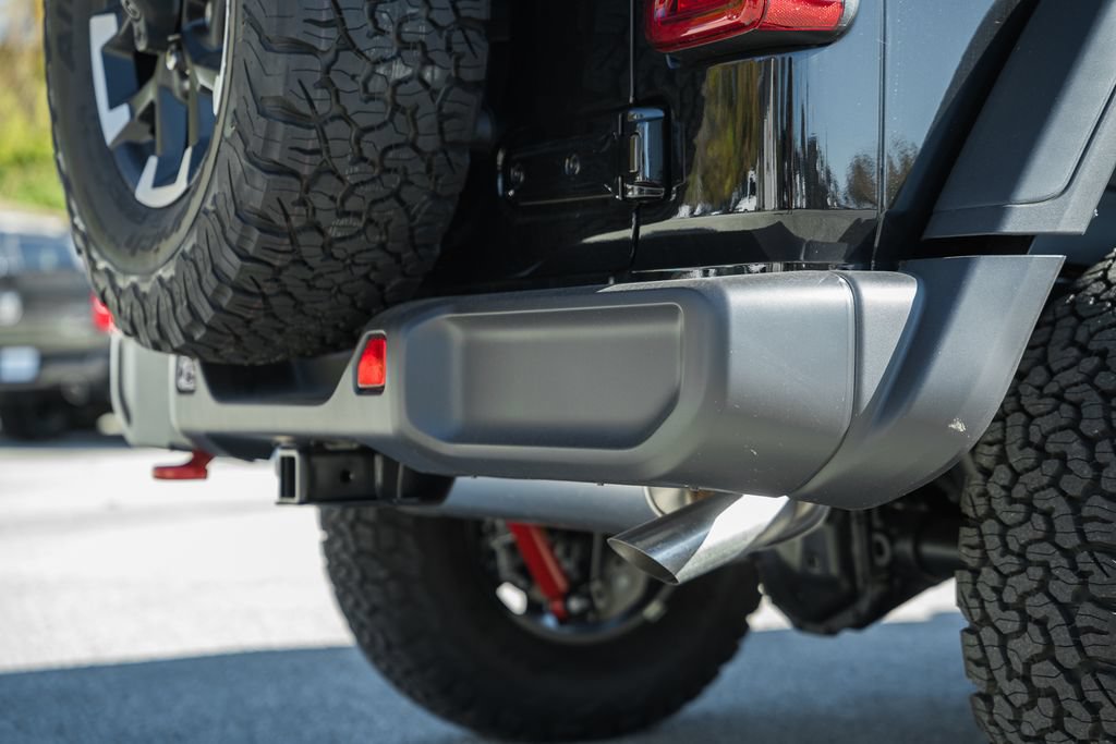 New 2025 Jeep Wrangler Unlimited Rubicon w/ Convenience Group AWD/4WD image 7