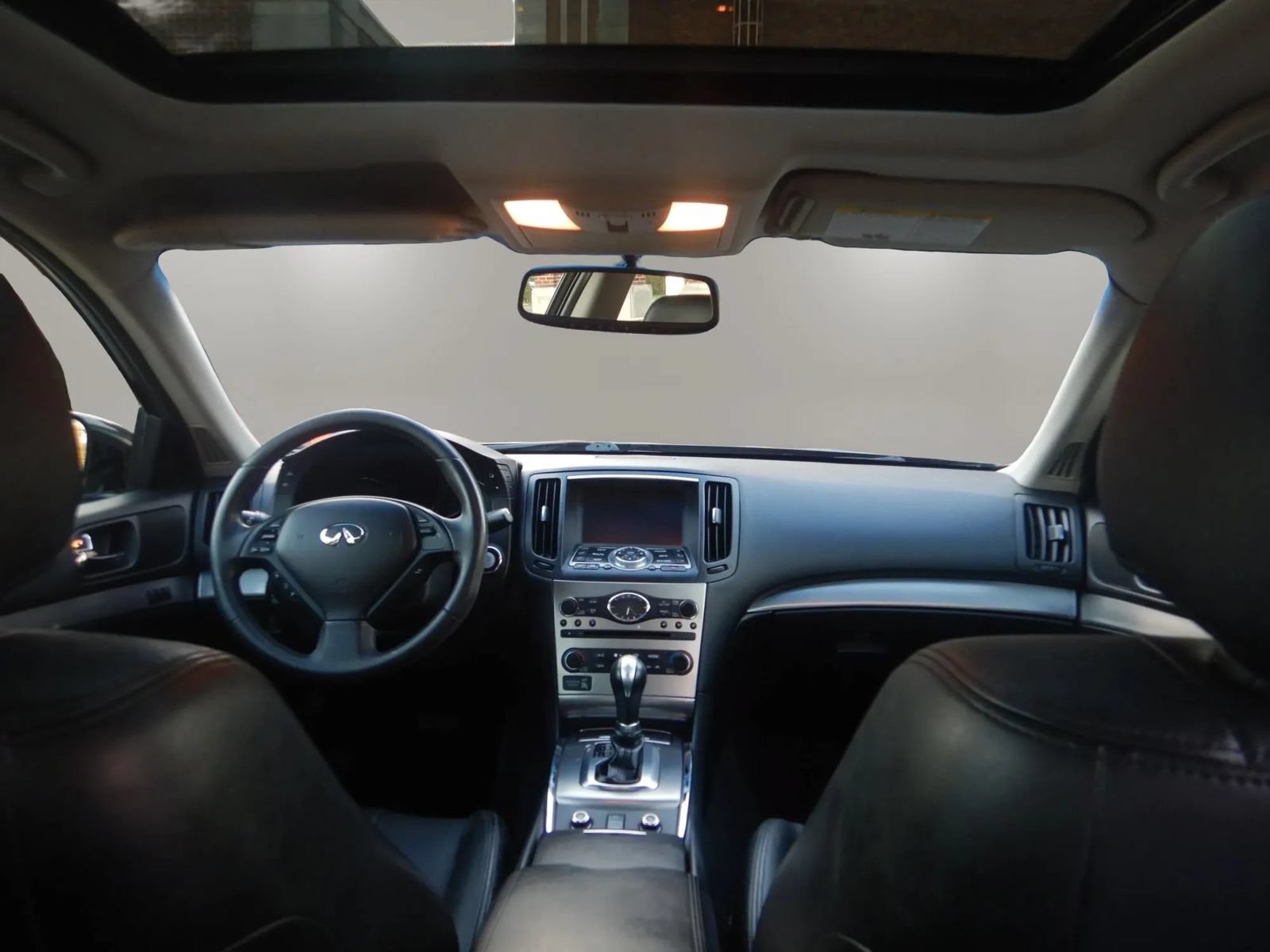 Used 2013 INFINITI G37 x Sedan w/ Premium Pkg AWD/4WD image 24