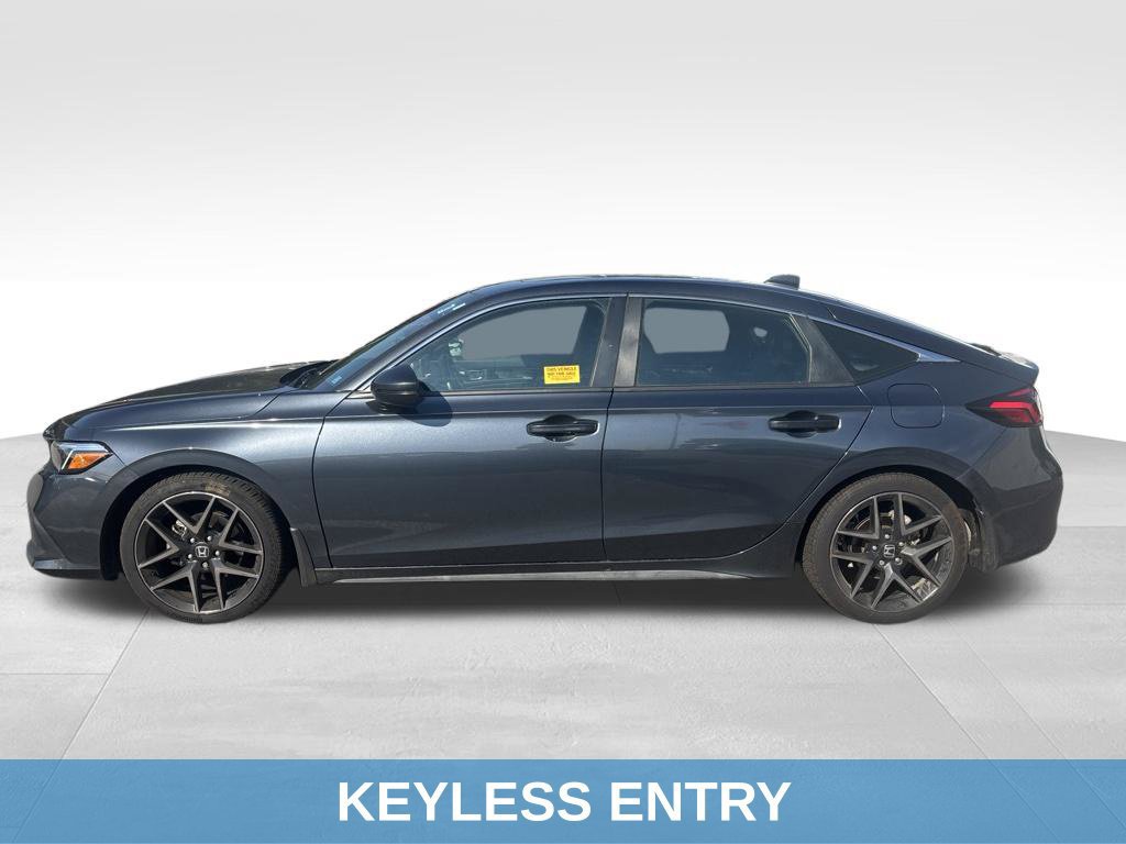 Used 2022 Honda Civic Sport Touring image 3