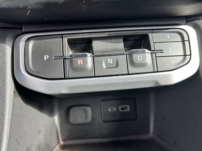 Used 2023 GMC Acadia SLE w/ Driver Convenience Package AWD/4WD image 12