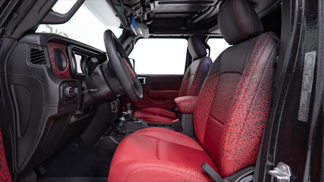 Used 2025 Jeep Gladiator Sport image 32