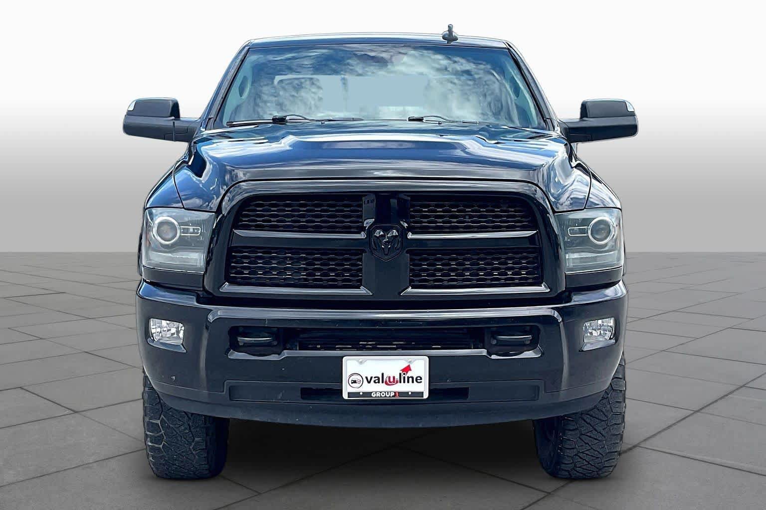 Used 2014 RAM 2500 Laramie w/ Black Appearance Group AWD/4WD image 3