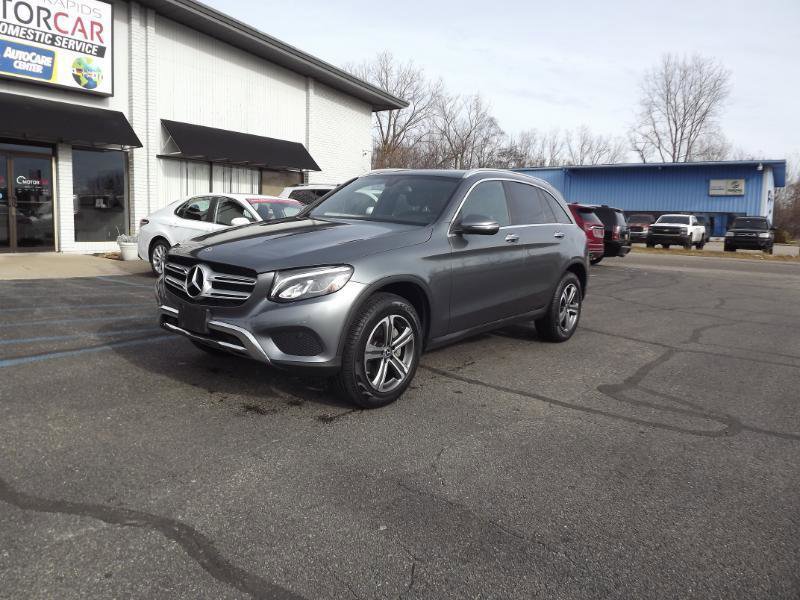 Used 2019 Mercedes-Benz GLC 300 300 4MATIC image 1