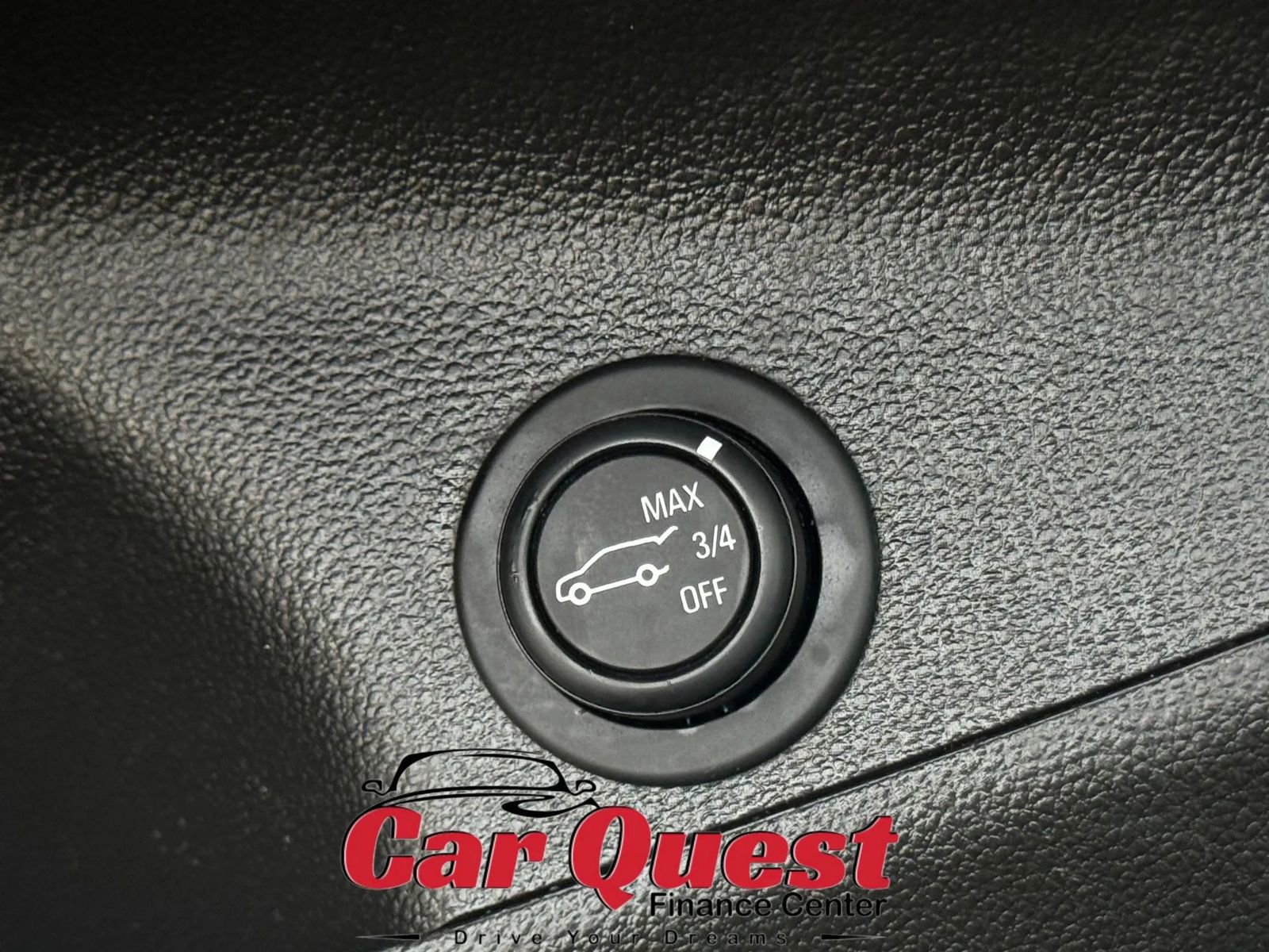 Used 2019 Buick Envision Essence image 28