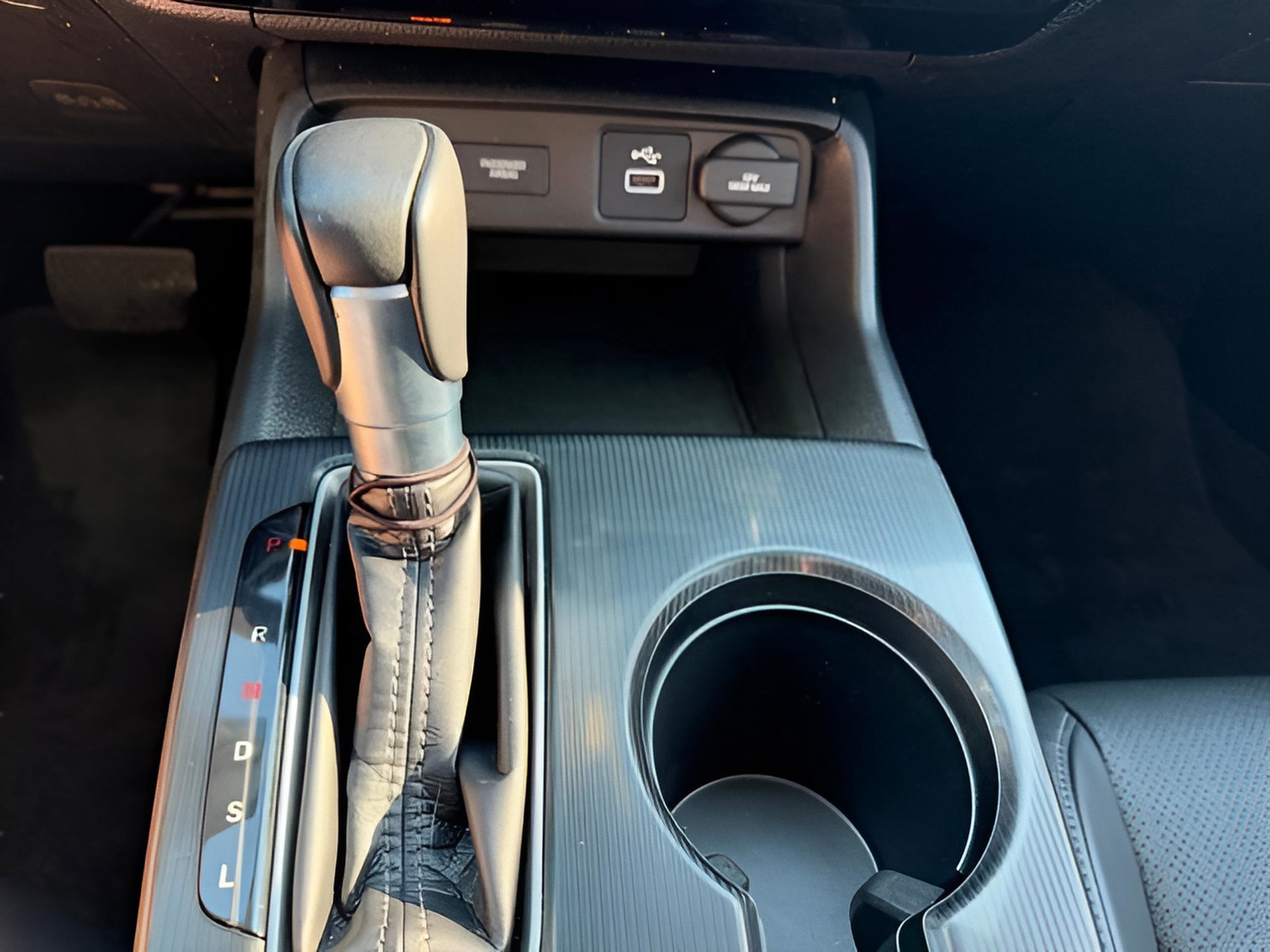 Used 2024 Honda Civic EX-L image 20