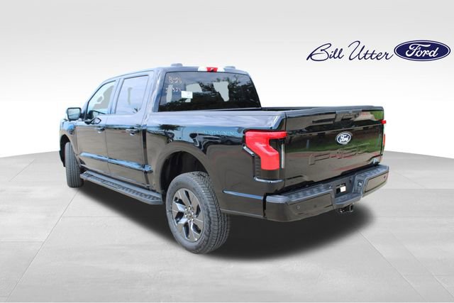 New 2025 Ford F150 Lightning Flash image 4