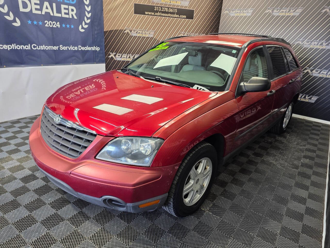 Used 2005 Chrysler Pacifica 2WD w/ Leather Value Group image 1