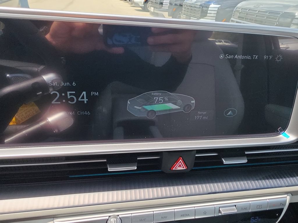 Certified 2025 Hyundai Ioniq 6 Limited RWD image 20