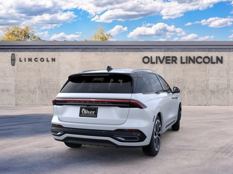 New 2026 Lincoln Nautilus Reserve AWD/4WD image 8