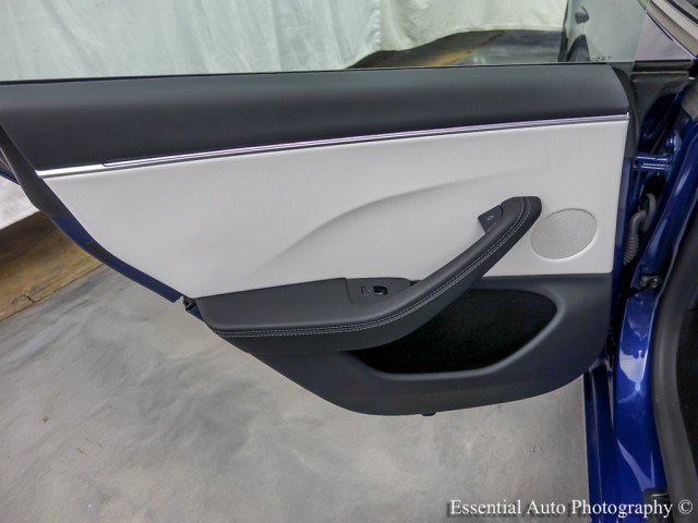 Used 2025 Tesla Model 3 Long Range AWD/4WD image 37