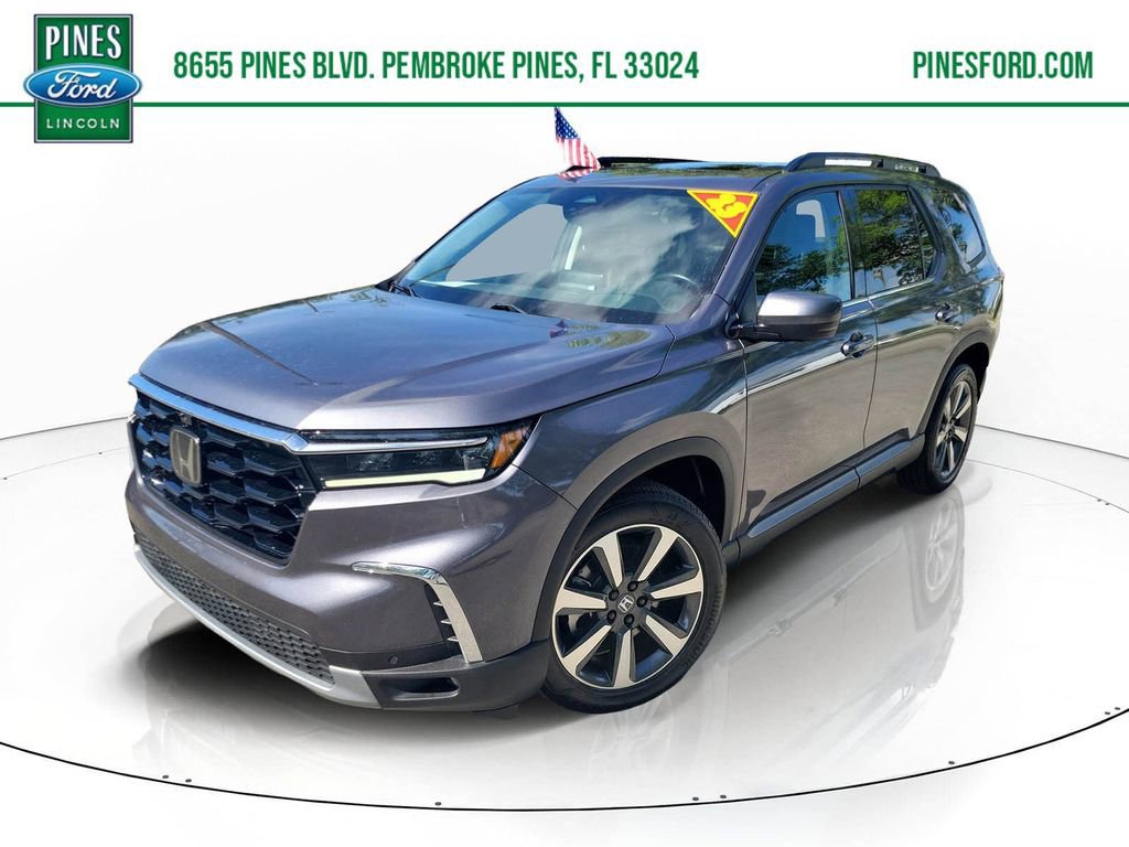 Used 2023 Honda Pilot Elite image 1