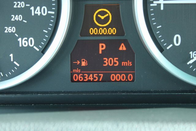 Used 2007 BMW 650i Convertible image 27