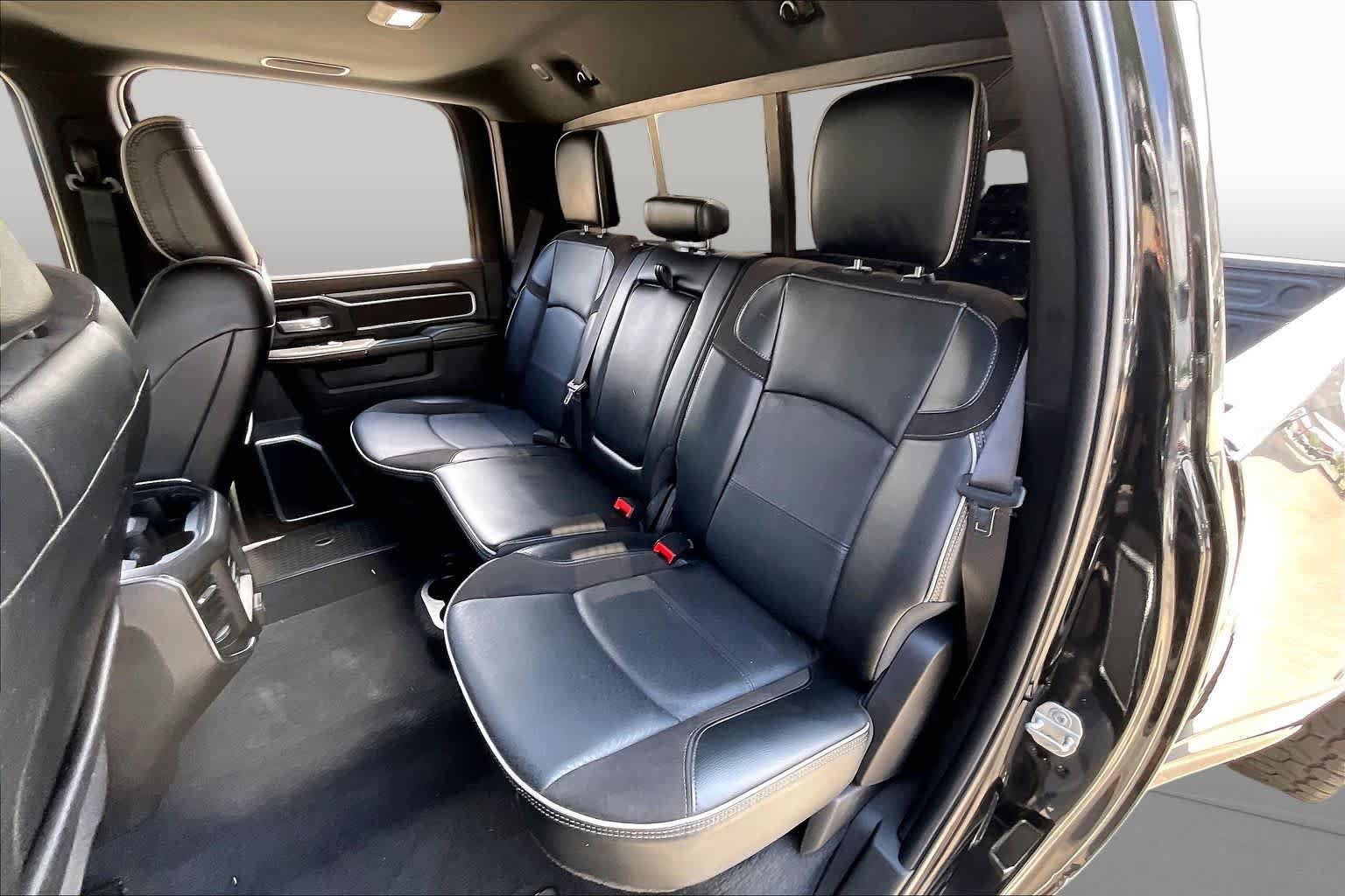 Used 2024 RAM 3500 Laramie w/ Night Edition AWD/4WD image 20