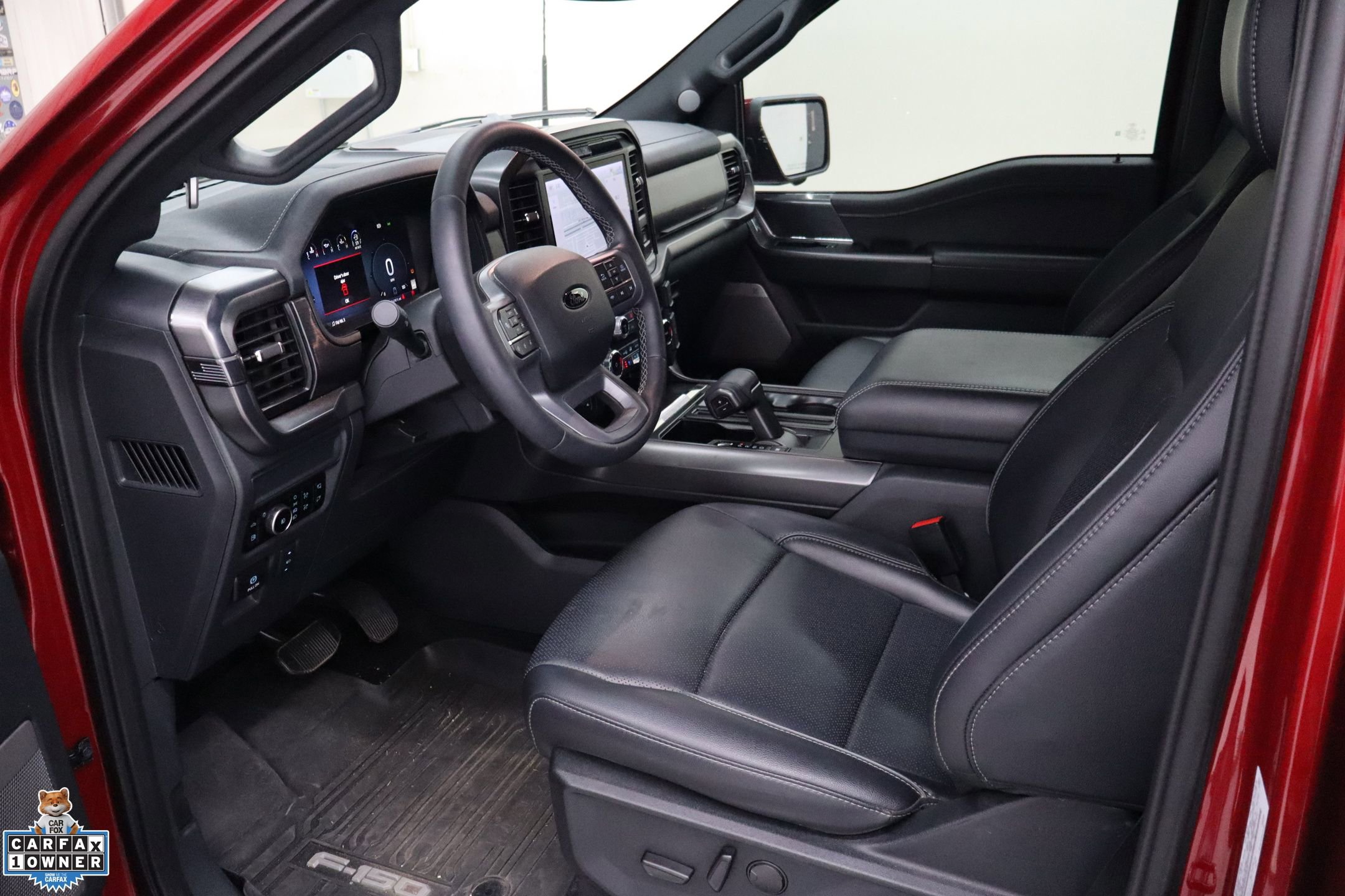 Certified 2025 Ford F150 Lariat w/ Equipment Group 501A Mid image 21