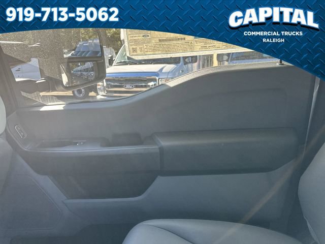 New 2025 Ford F350 XL w/ XL Chrome Package image 27