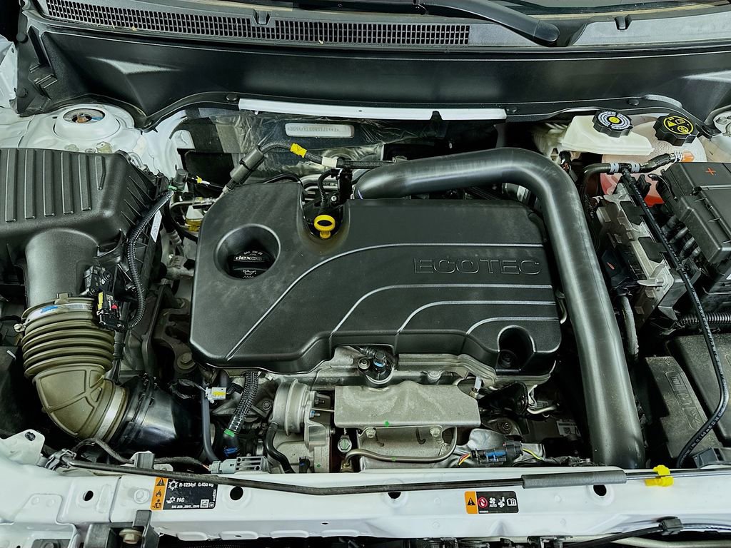 Used 2024 Chevrolet Equinox LT image 36