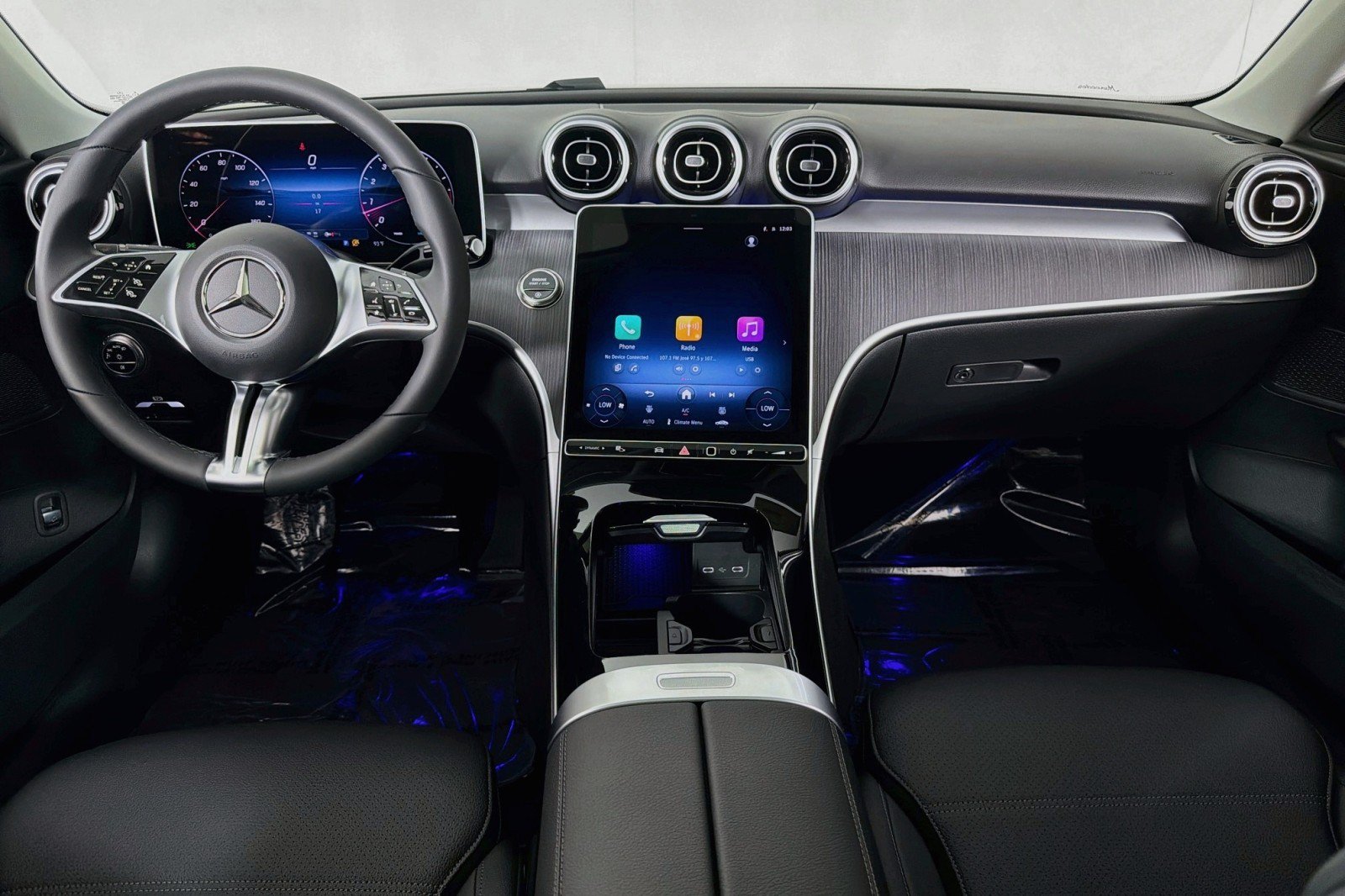 New 2026 Mercedes-Benz C 300 Sedan image 4